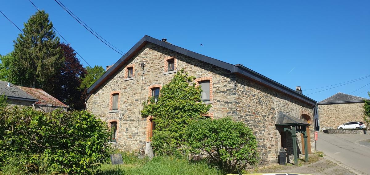 Spacieuse maison Ardennaise récemment rénovée