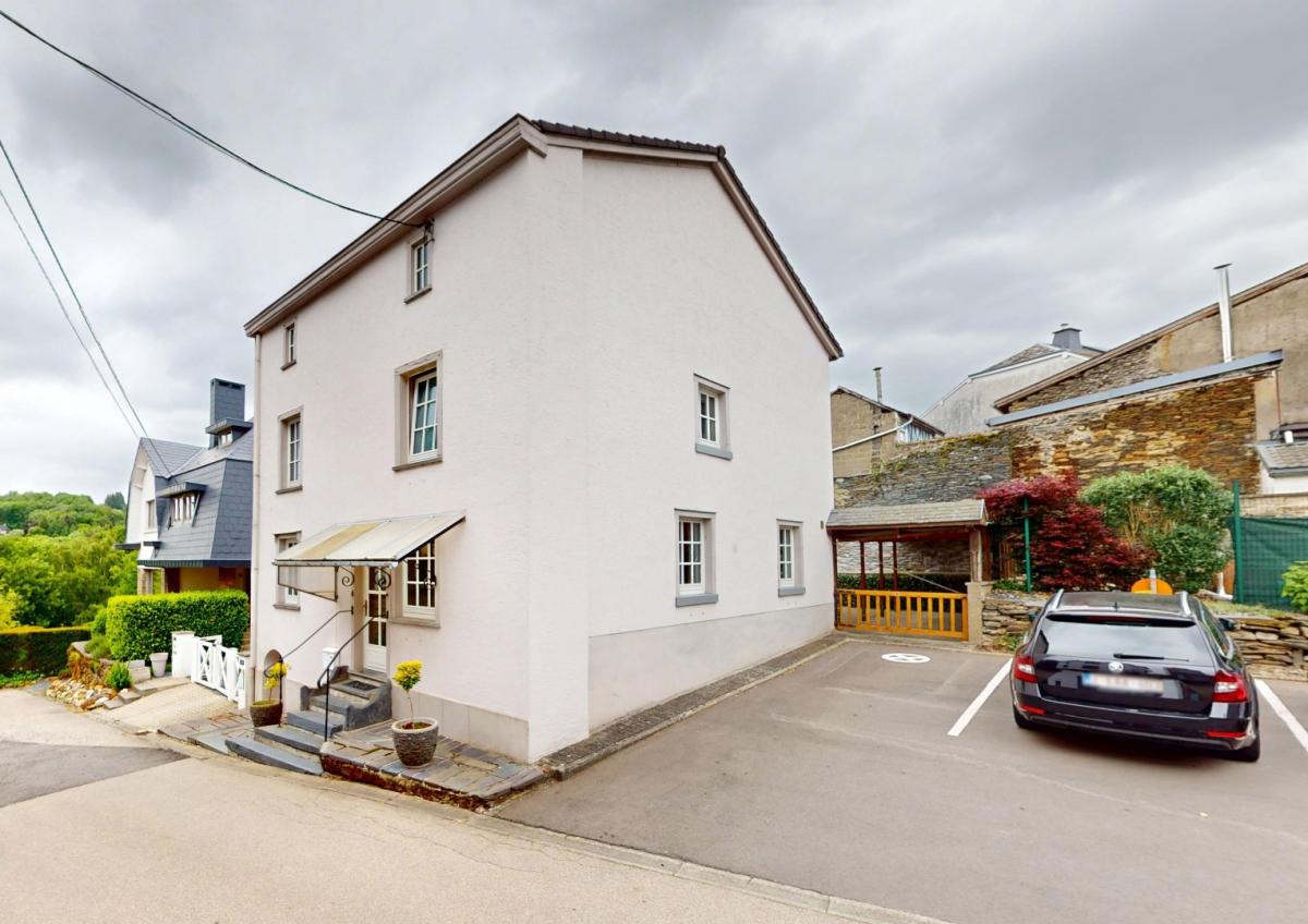 Maison quatre façades au cœur de Vielsalm
