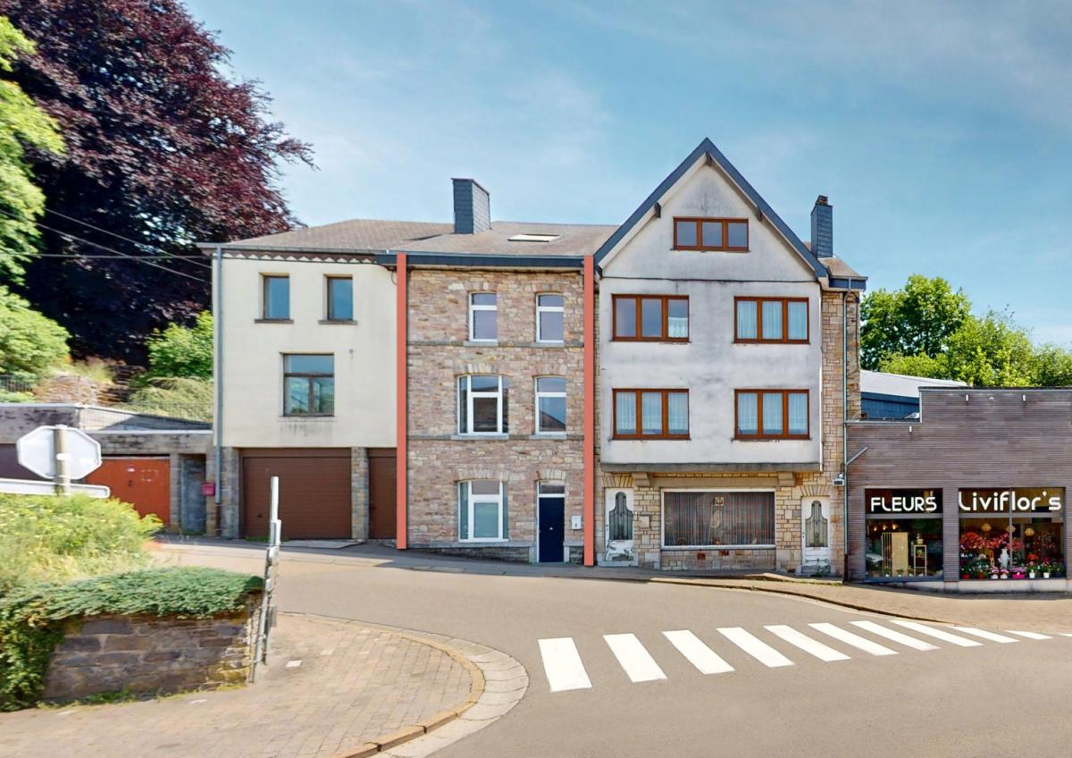 Spacieuse maison avec terrasse au cœur de Vielsalm